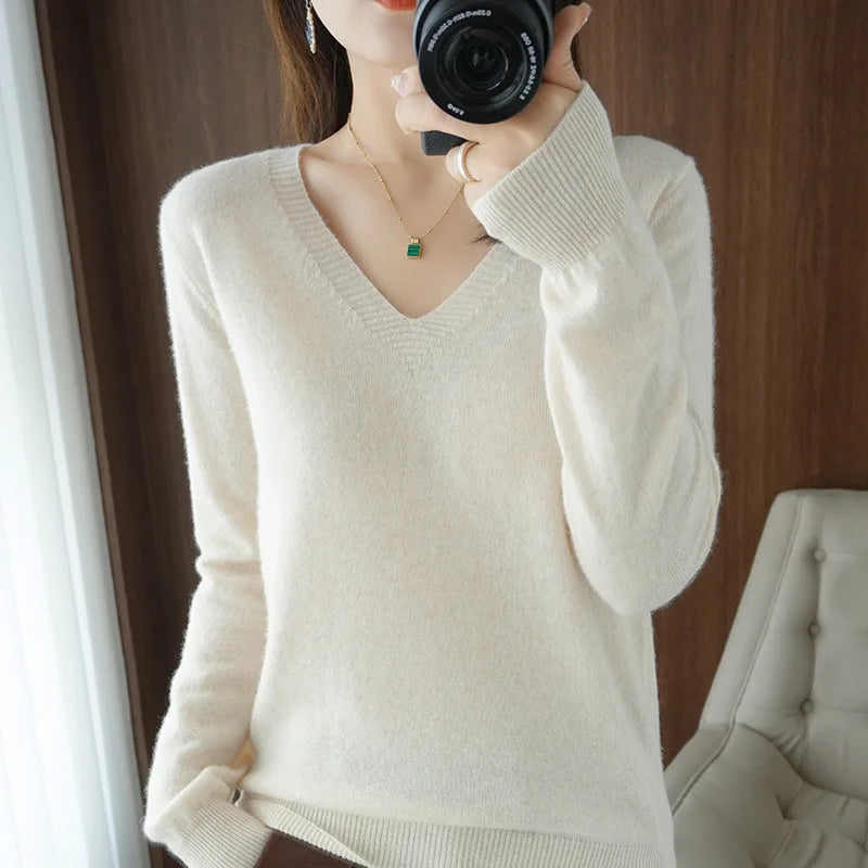 Women’s Cashmere V-Neck Sweater