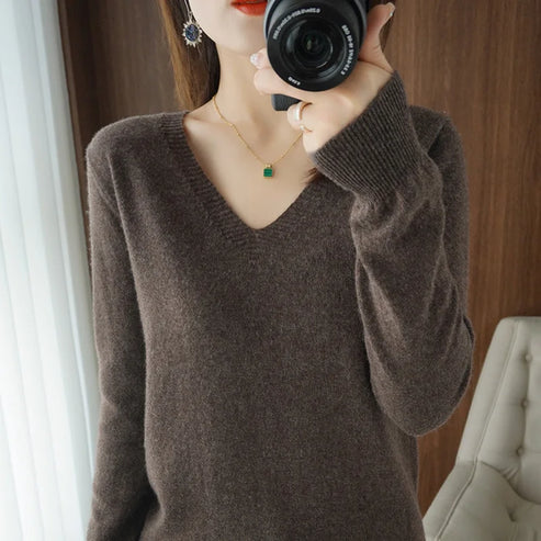 Women’s Cashmere V-Neck Sweater